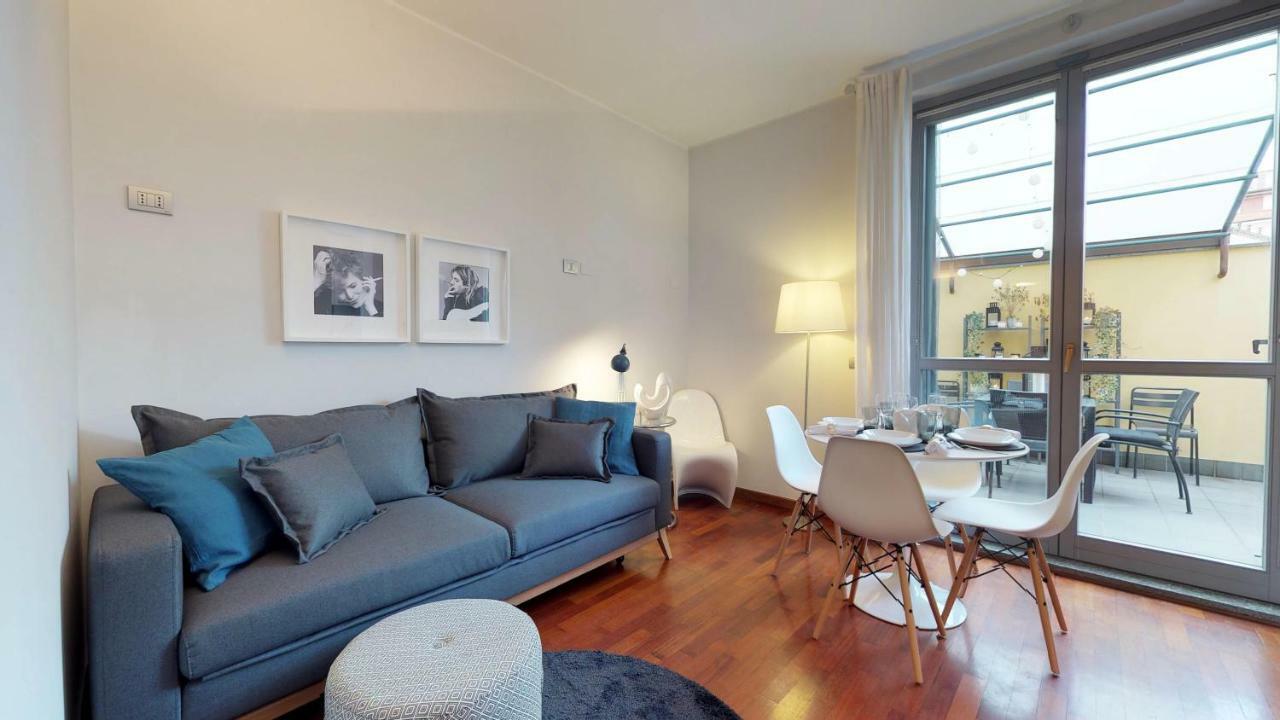 מילאנו Design Apartment Near Duomo Square מראה חיצוני תמונה