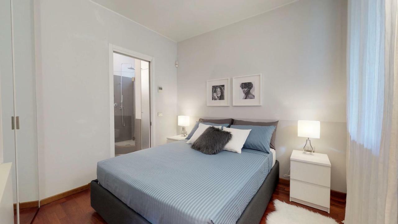 מילאנו Design Apartment Near Duomo Square מראה חיצוני תמונה